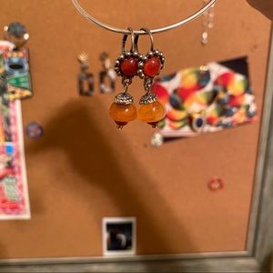 Funky earrings! 🦊